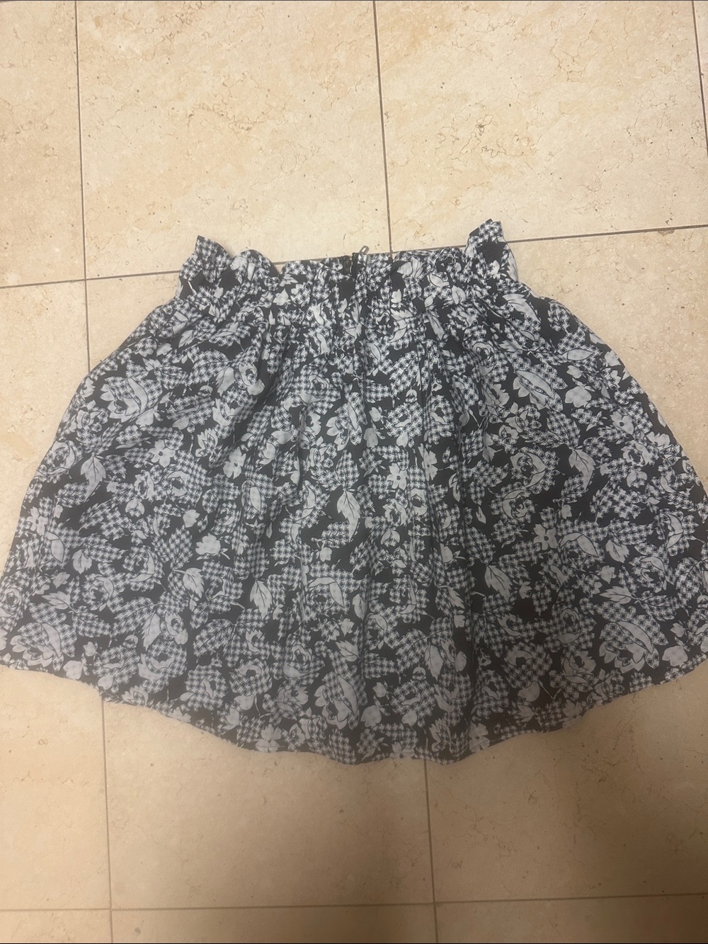 H&M Black and White Floral Gingham Smocked Waist Skater Skirt